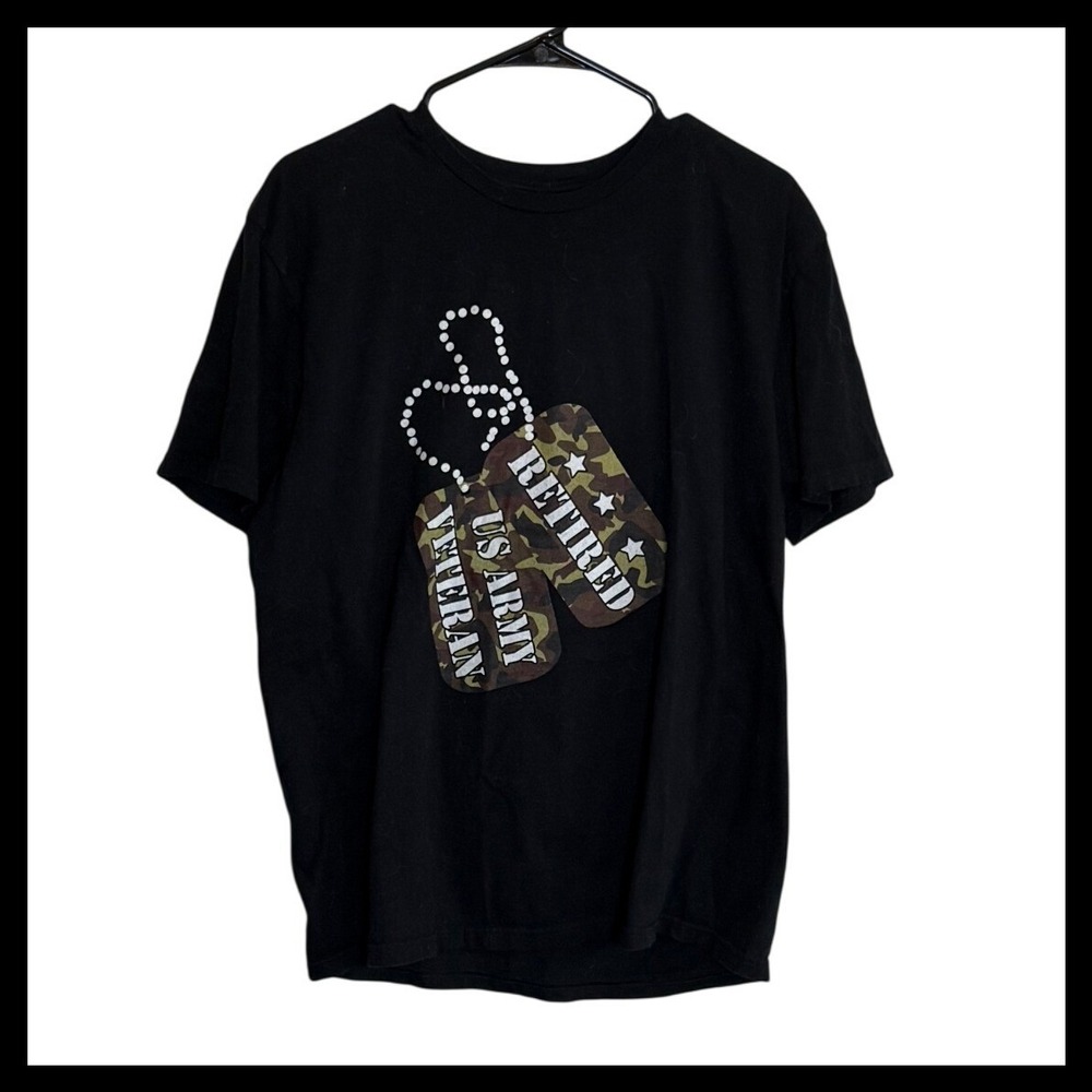 Retired US Army Veteran Dog Tags Camo Graphic Tee Black Short Sleeve T-Shirt Lg